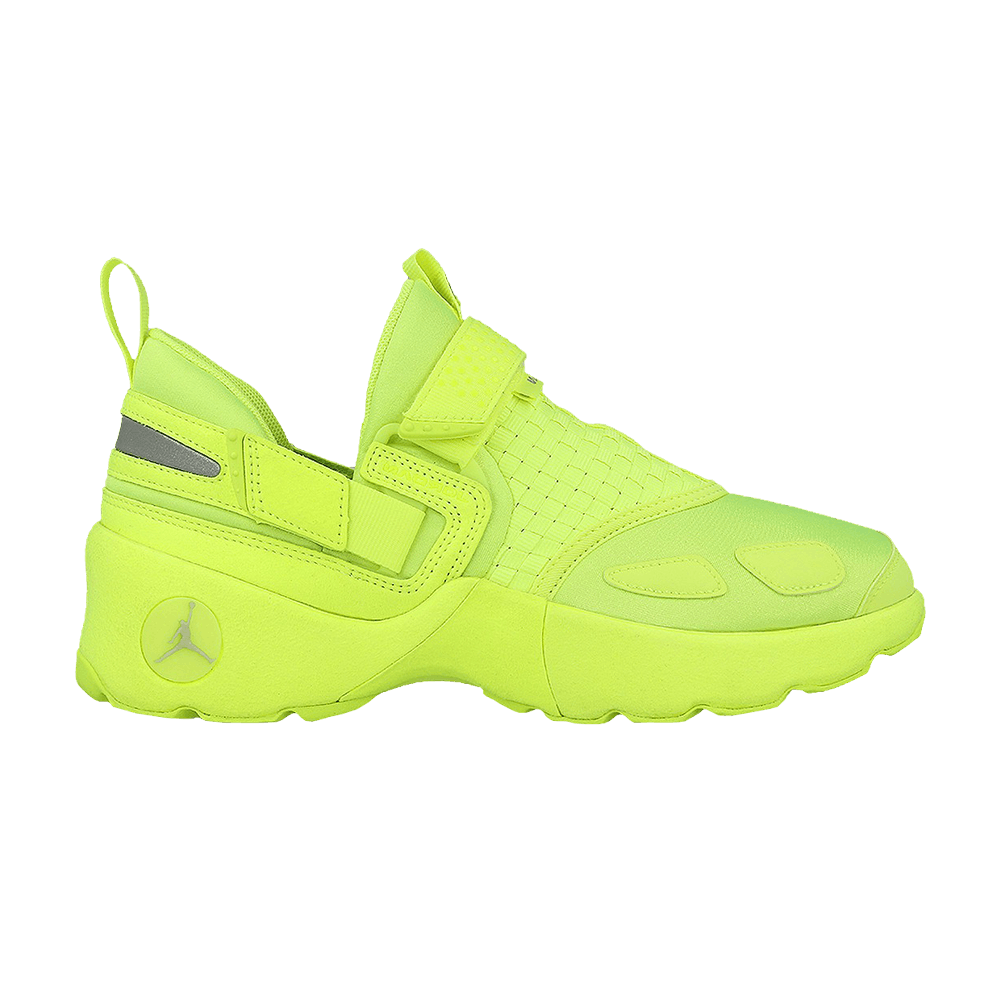 Air Jordan Trunner LX Energy GG 'Volt'