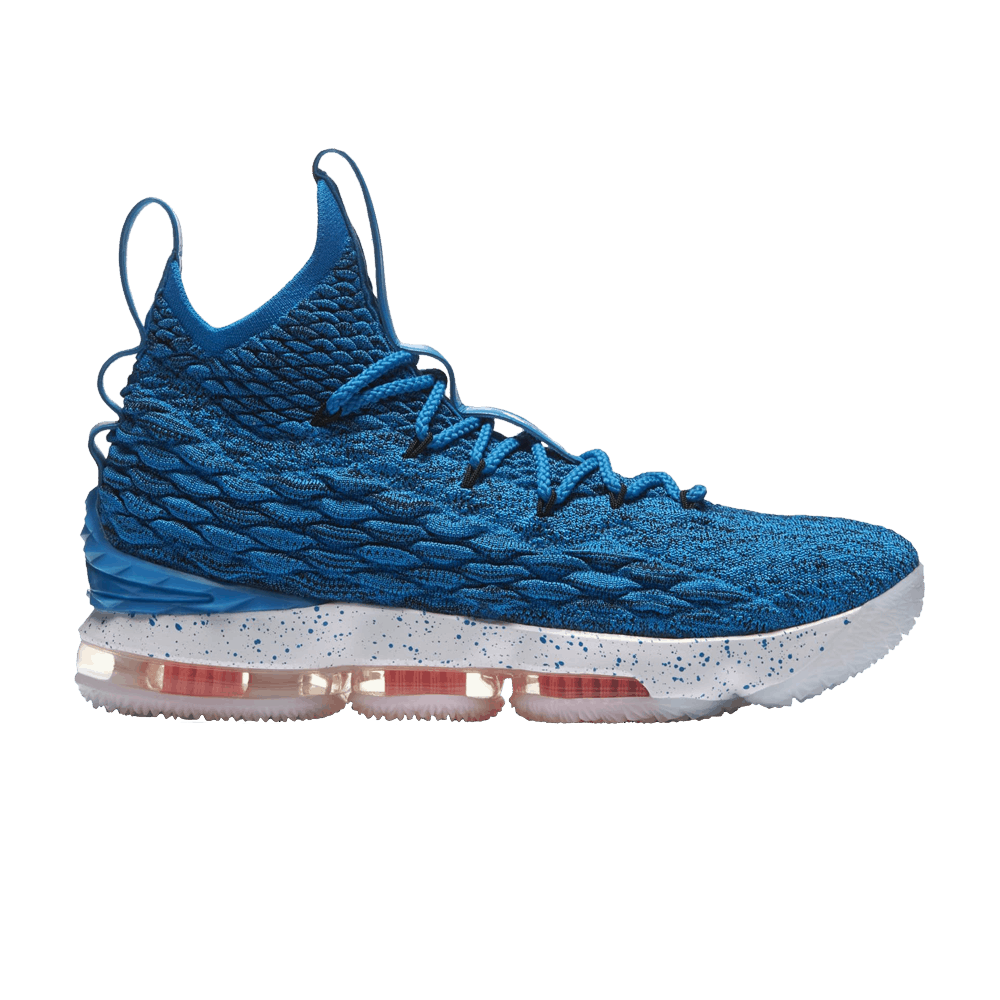 LeBron 15 'Hardwood Classics'