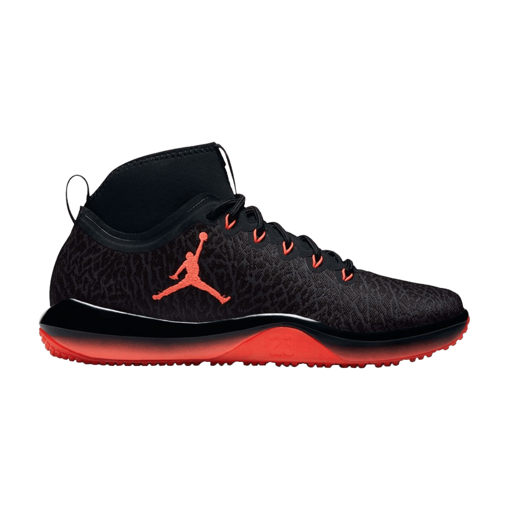 Jordan Trainer 1