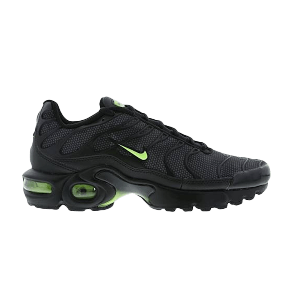 Air Max Plus SE BG 'Black Volt'