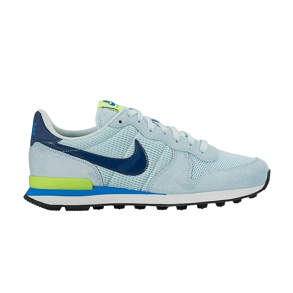 Wmns Internationalist 'Glacier Blue'