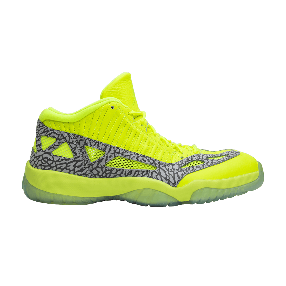 Air Jordan 11 Retro Low IE 'Volt'