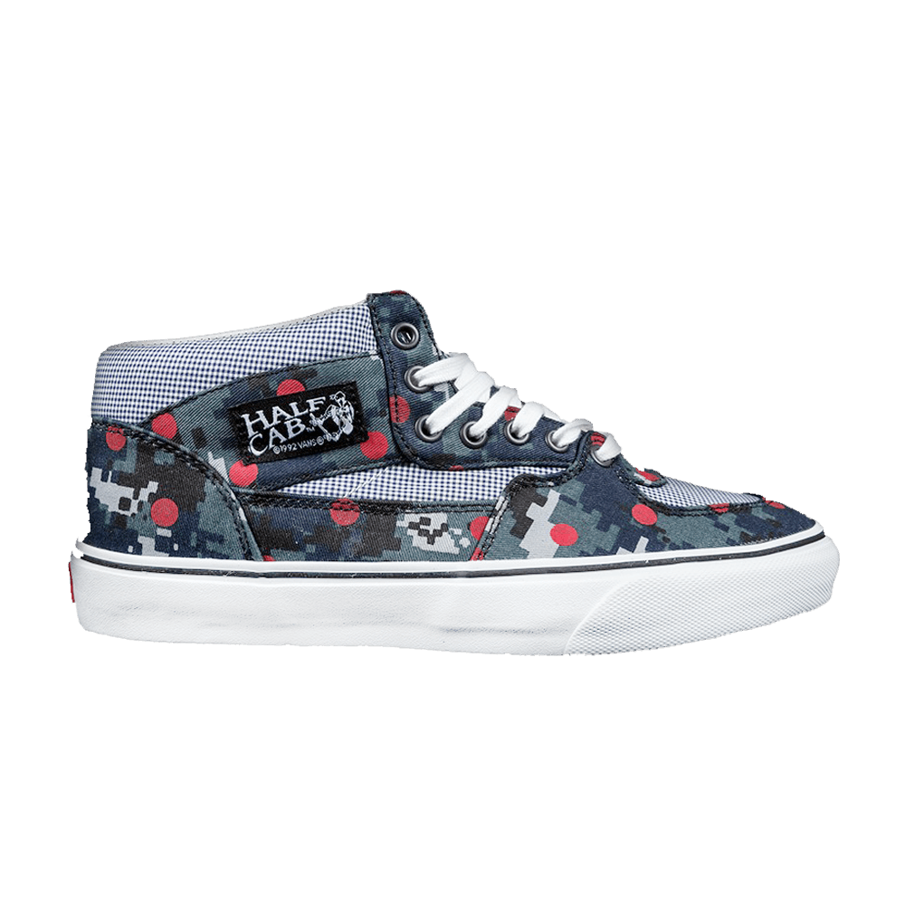 Supreme x Comme des Garçons x Half Cab Pro 'Digital Camo'