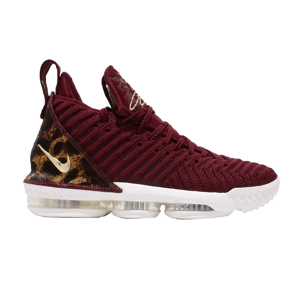 LeBron 16 EP 'King'