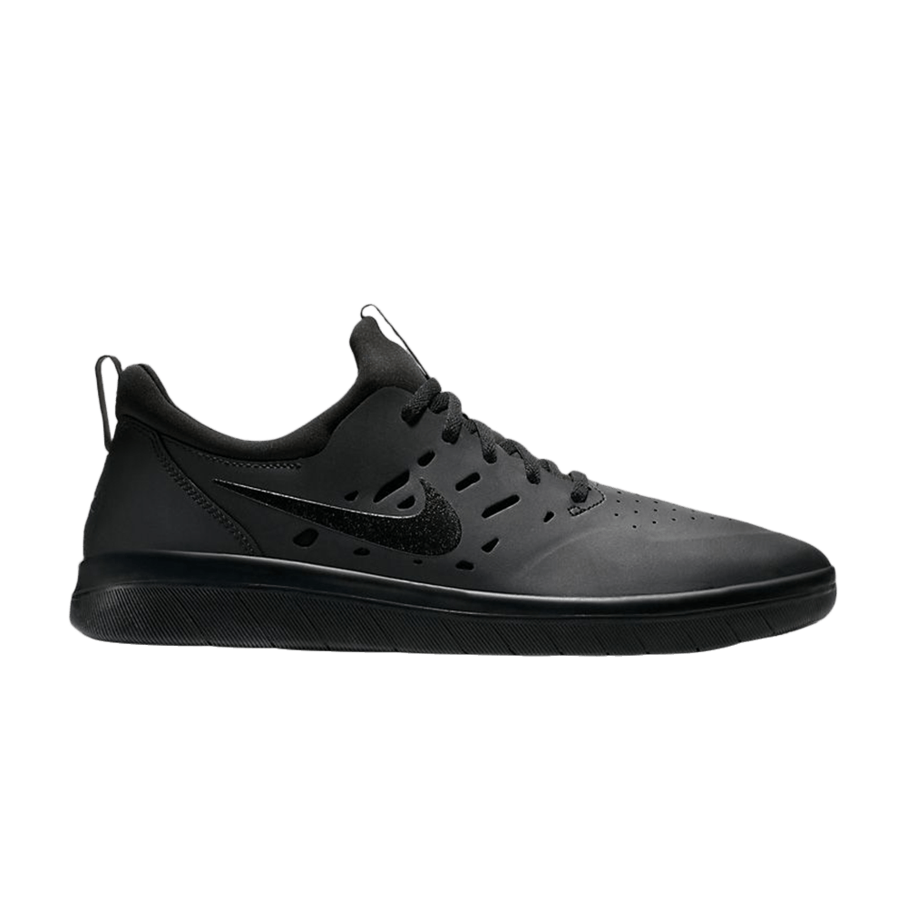 Nyjah Free SB 'Triple Black'