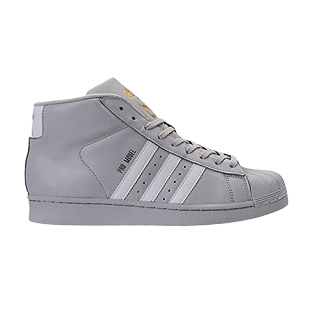 Pro Model 'Grey'