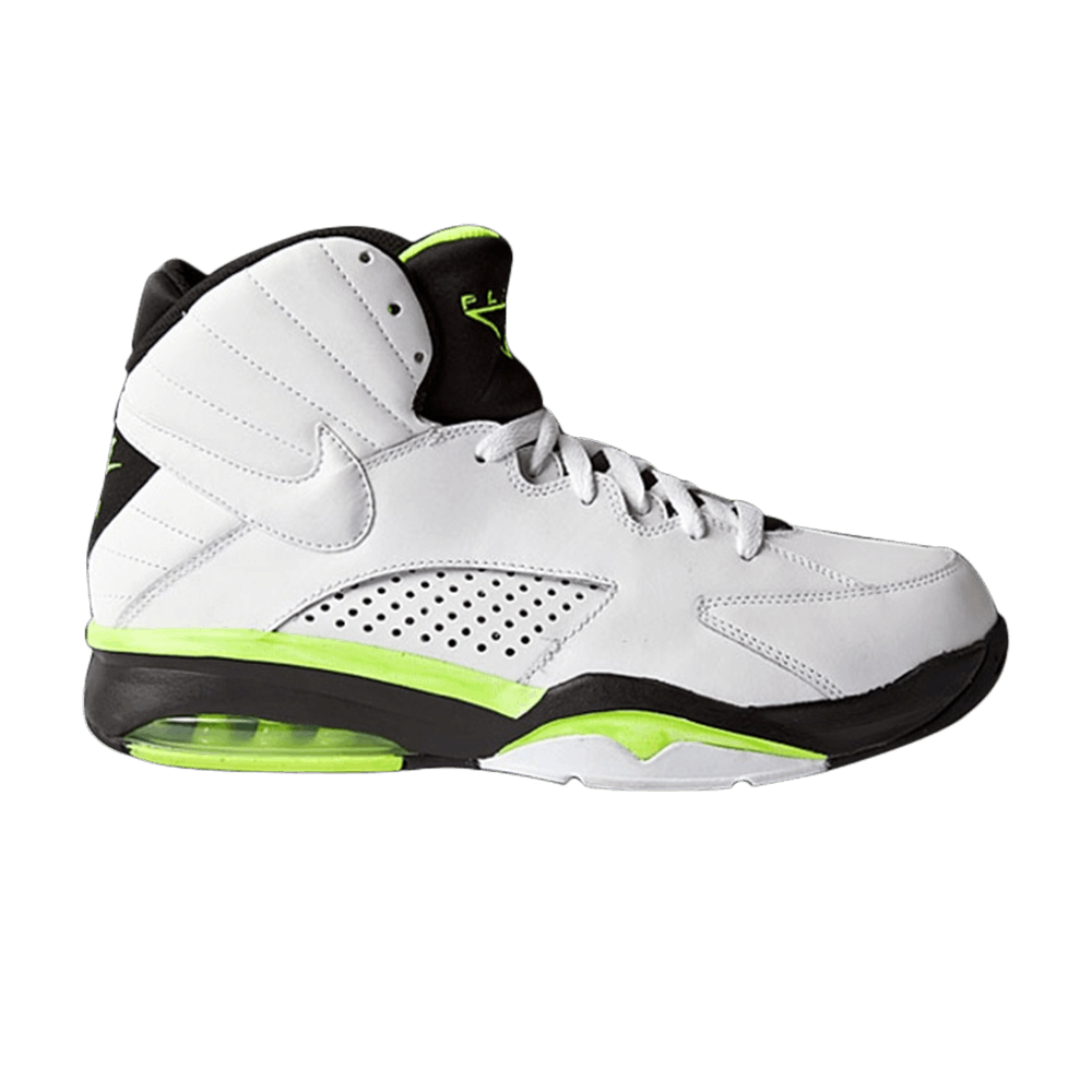 Air Maestro Flight 'White Volt'