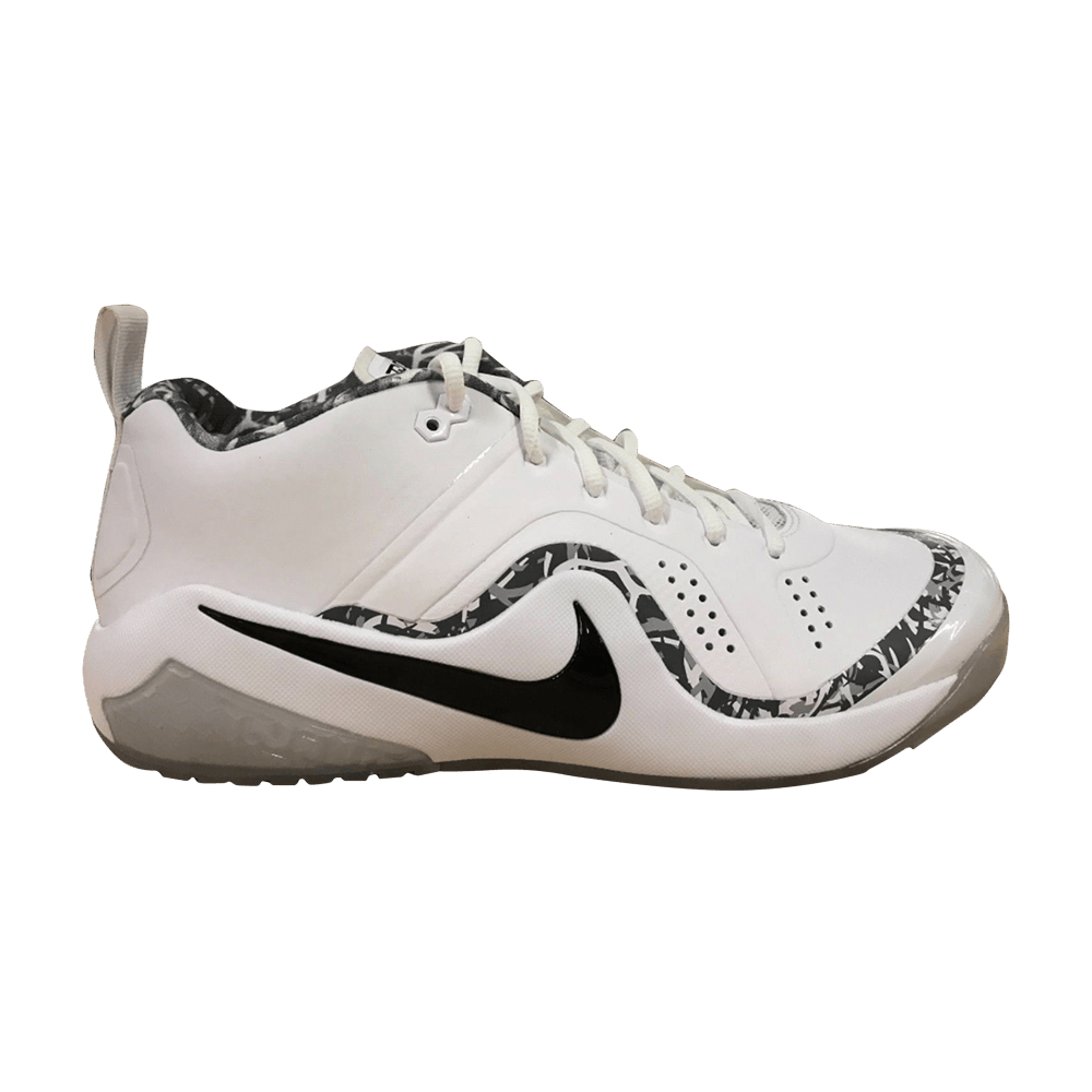 Zoom Trout 4 Turf 'White Silver'