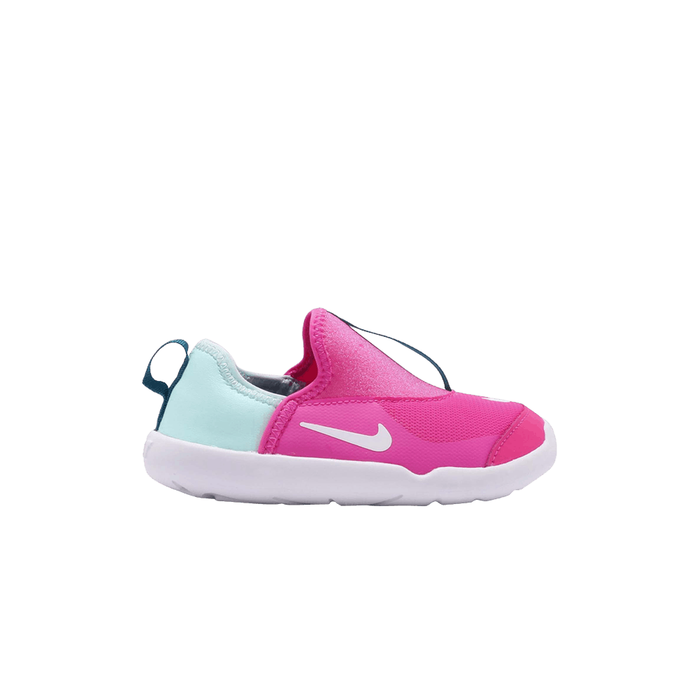 Lil' Swoosh TD 'Laser Fuchsia'