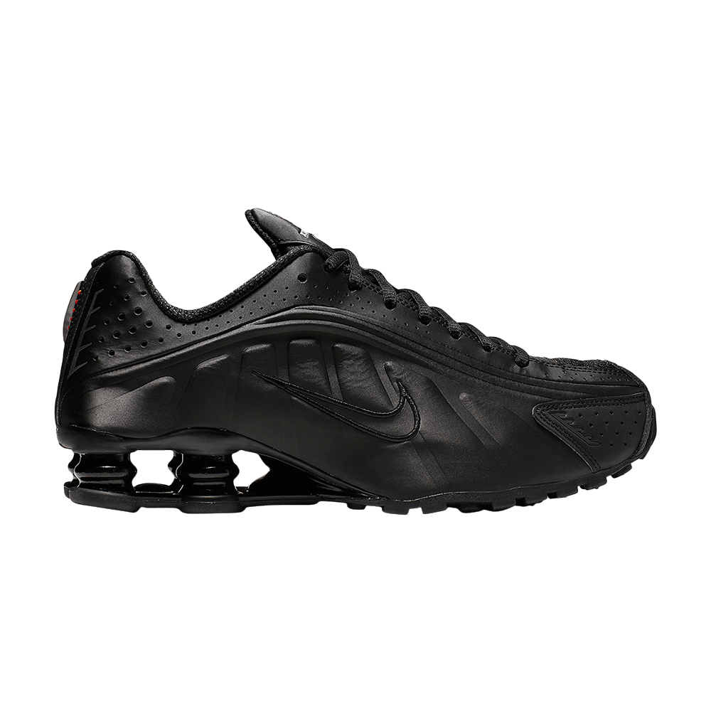 Wmns Shox R4 'Black'