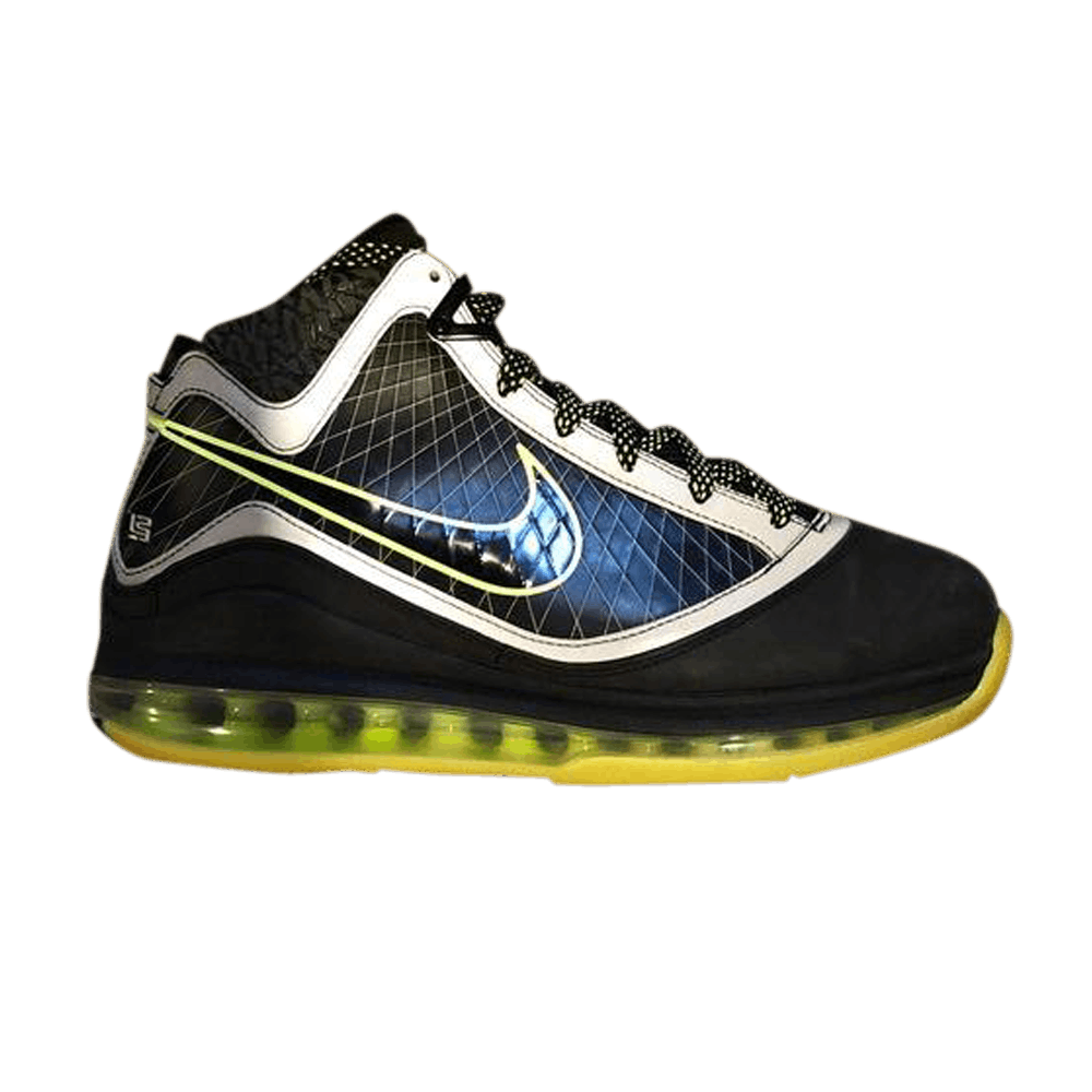 Lebron 7 '112 Pack Friends And Family'