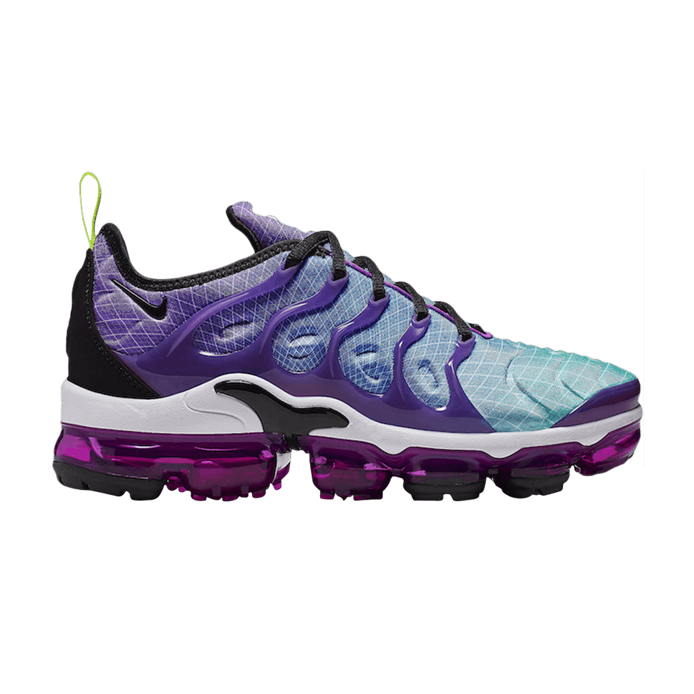 violet vapormax