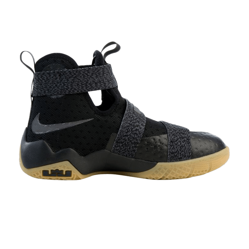 LeBron Soldier 10 GS 'Black Metallic Dark Grey'