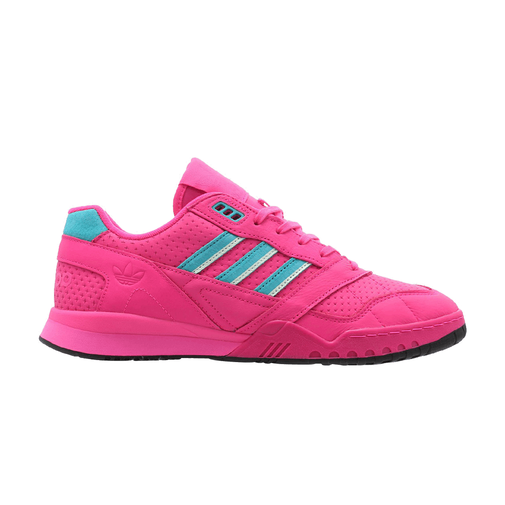 AR Trainer 'Shock Pink'