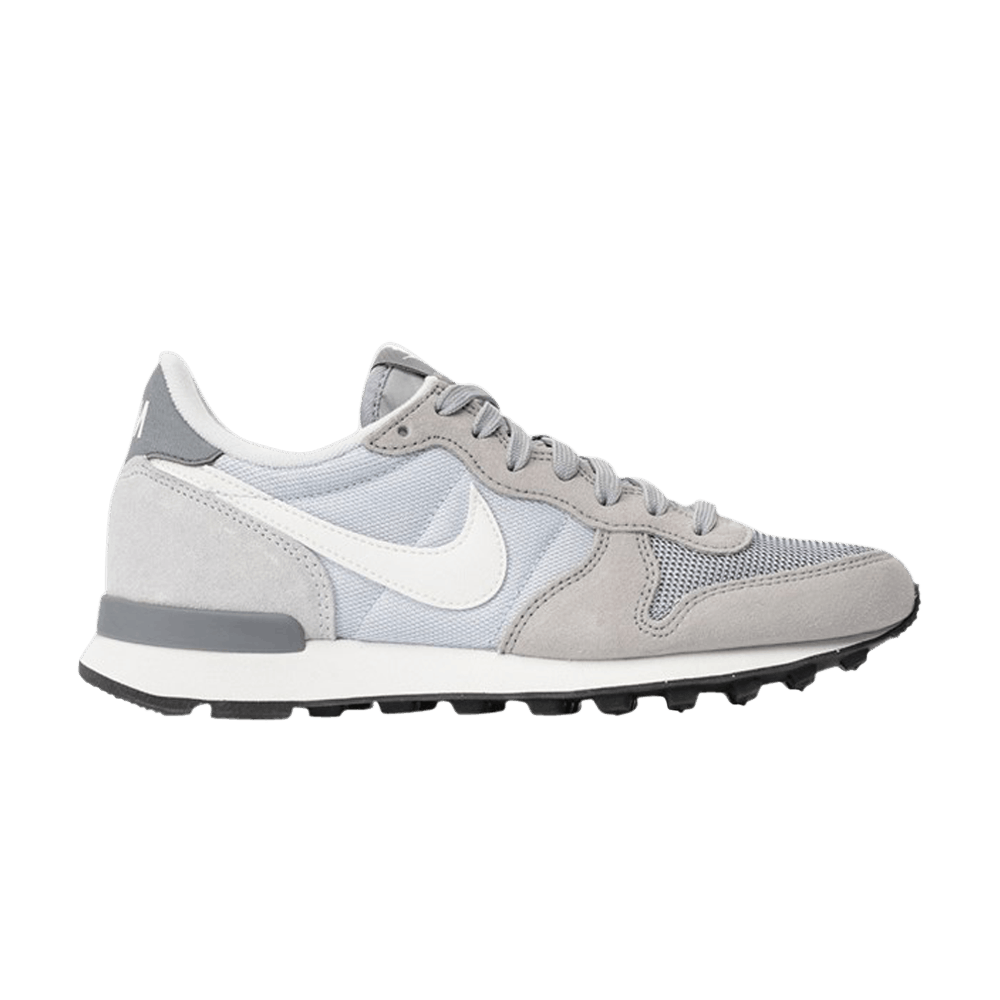 Wmns Internationalist 'Wolf Grey'