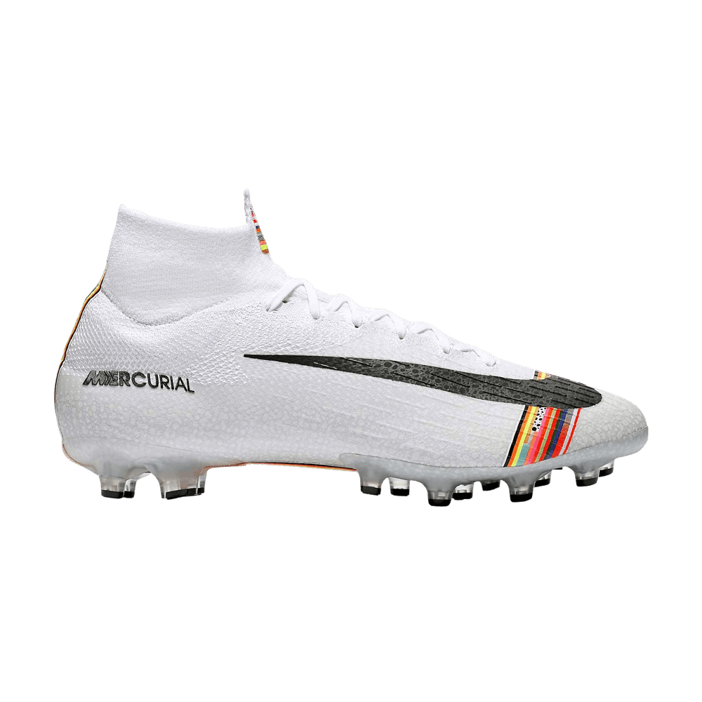 Superfly 6 Elite AG-Pro 'White Black'