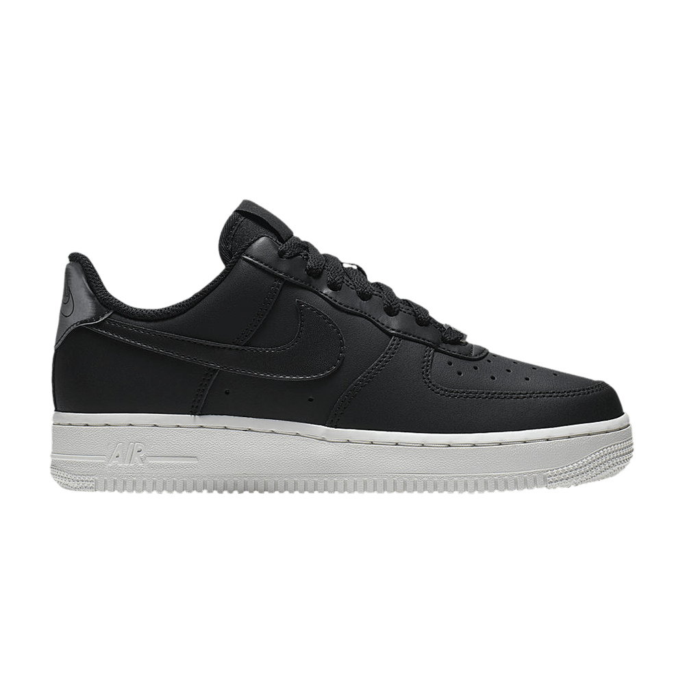 Wmns Air Force 1 '07 Essential 'Black Summit White'