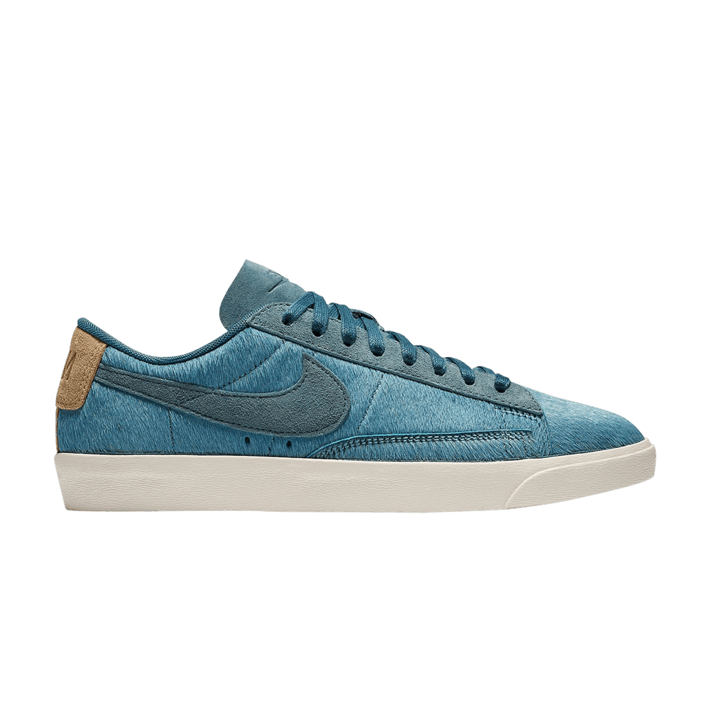 Wmns Blazer Low LX 'Fashion Week'