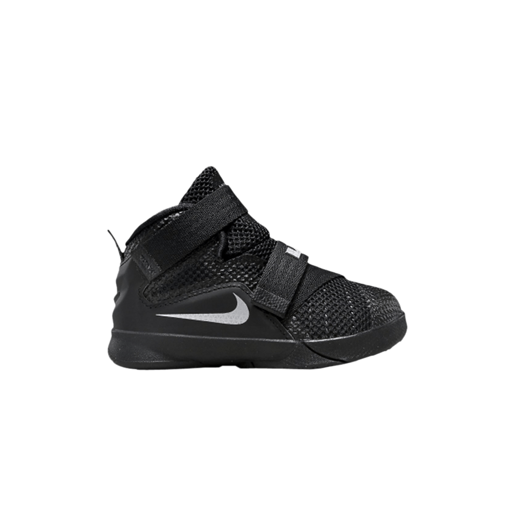 LeBron Soldier 9 TD 'Black Metallic Silver'