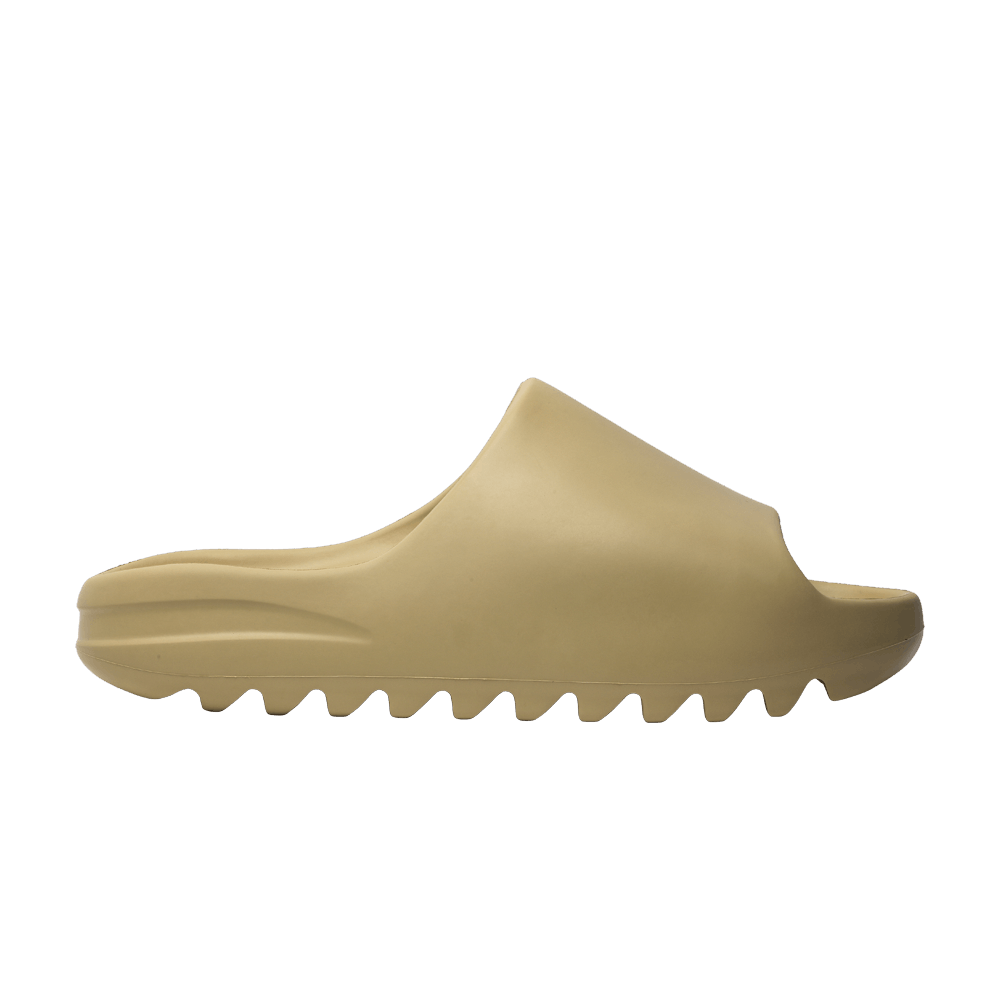 Yeezy Slides 'Desert Sand'