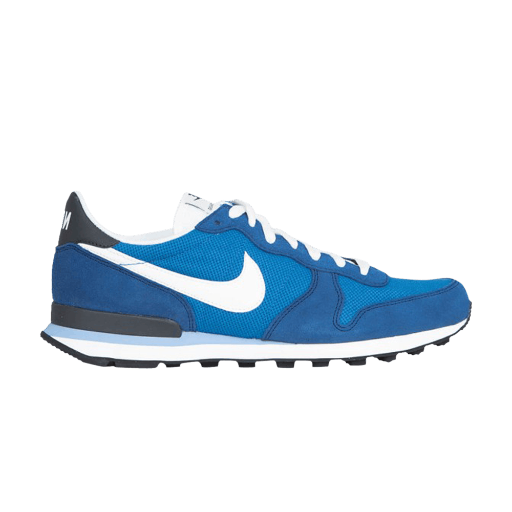 Internationalist 'Star Blue'