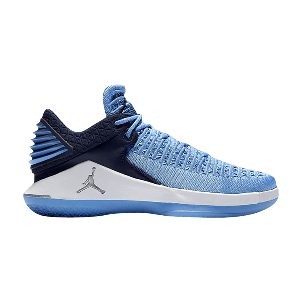 Air Jordan 32 Low GS 'Win Like 82'