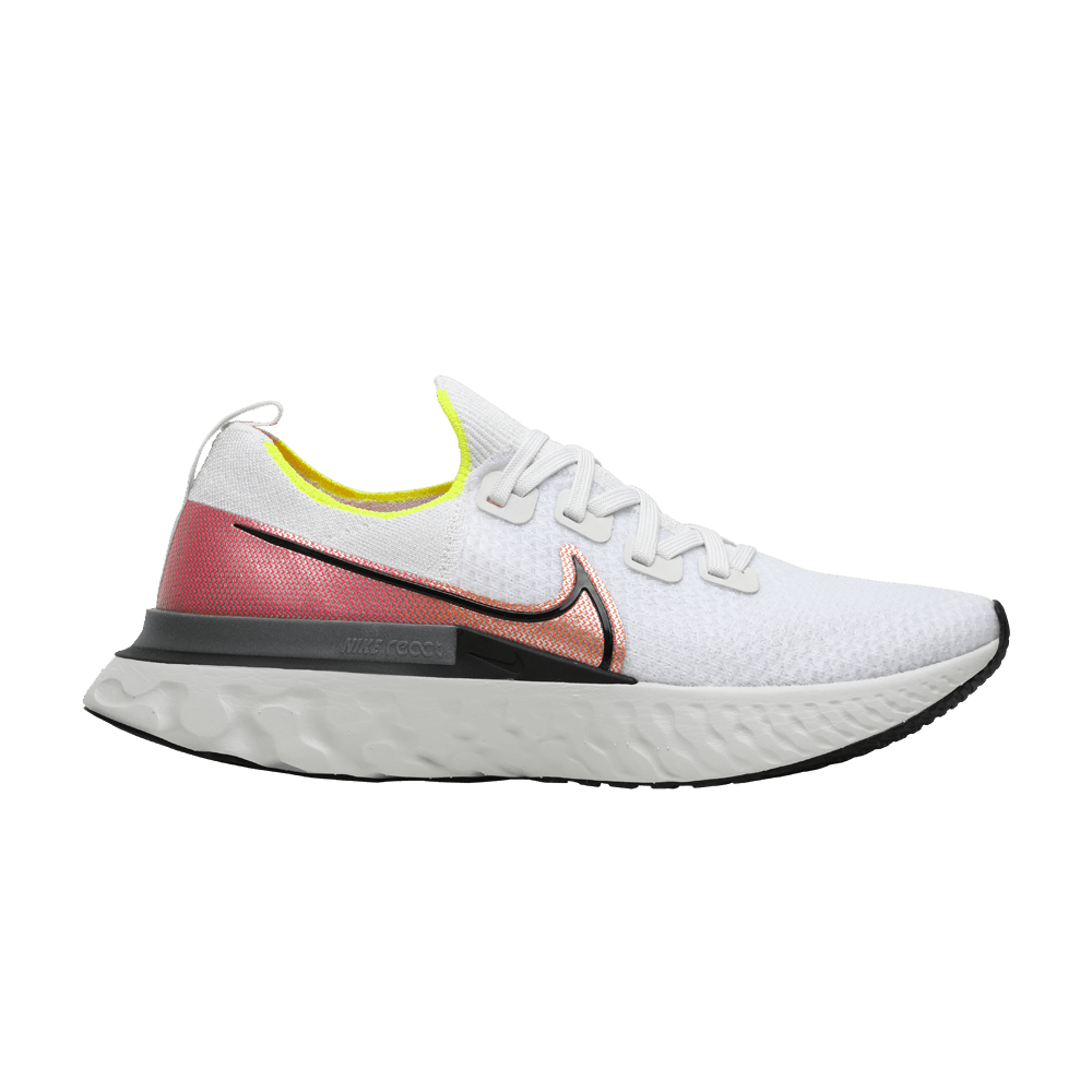 React Infinity Run 'Pink Blast'