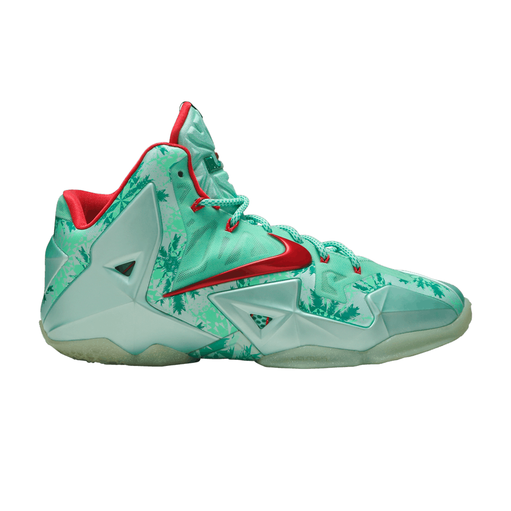 LeBron 11 'Christmas'