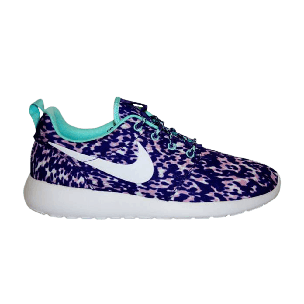 Pre-owned Nike Wmns Roshe Run Print 'magenta Court Purple' In Pink