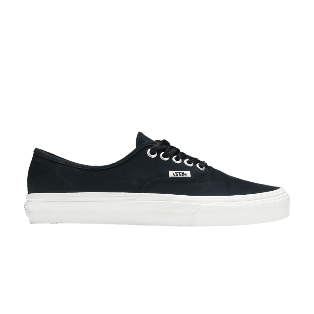 Wmns Authentic 'Satin Lux Black'