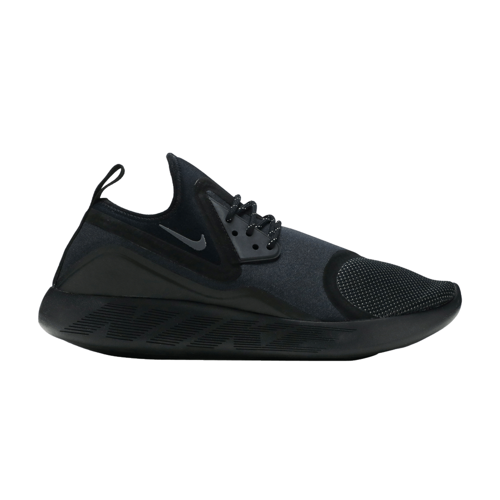 Lunarcharge Essential 'Triple Black'