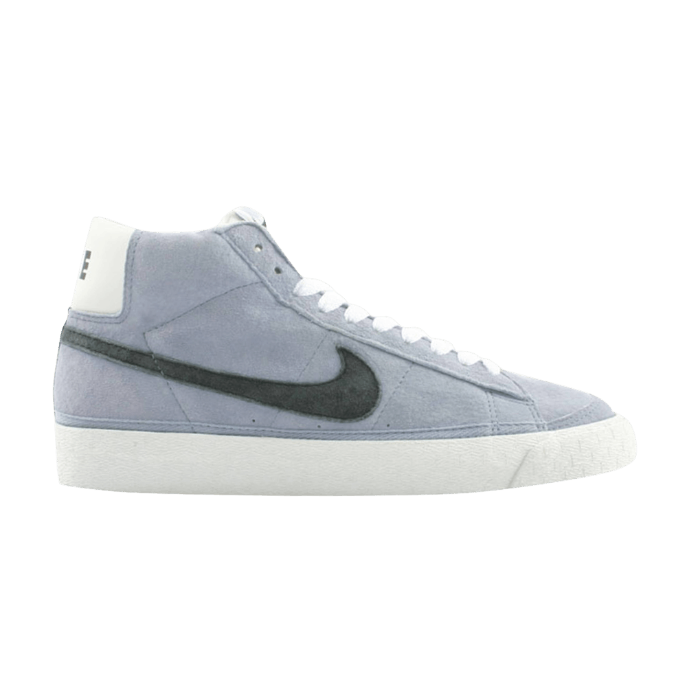 Blazer Suede Mid