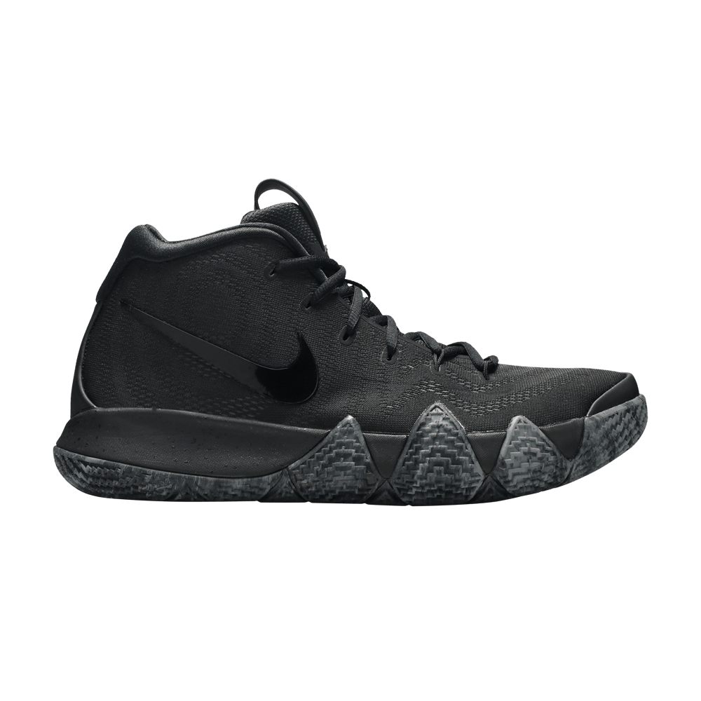 Kyrie 4 'Blackout'