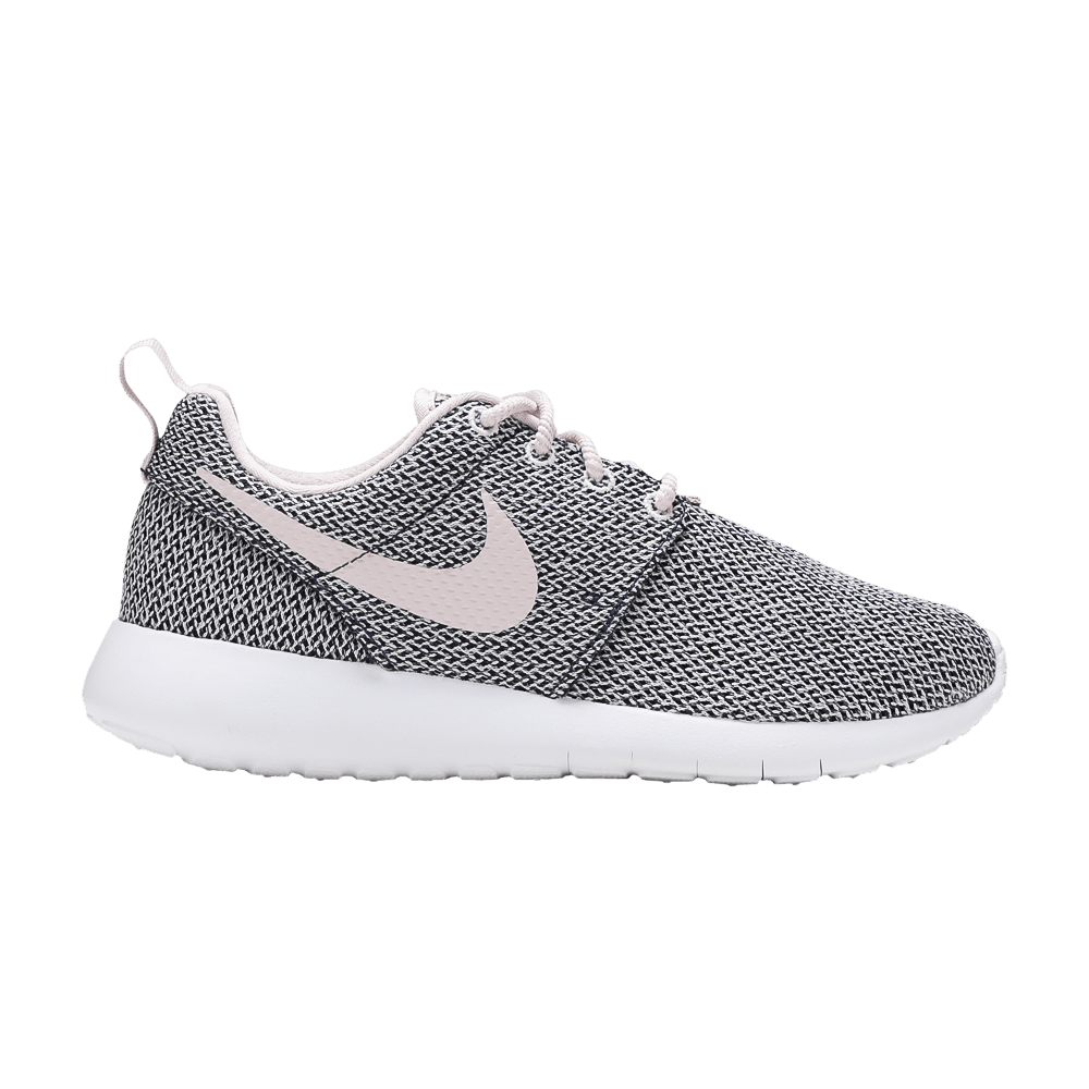 Pre-owned Nike Roshe One Gs 'barely Rose' In Pink