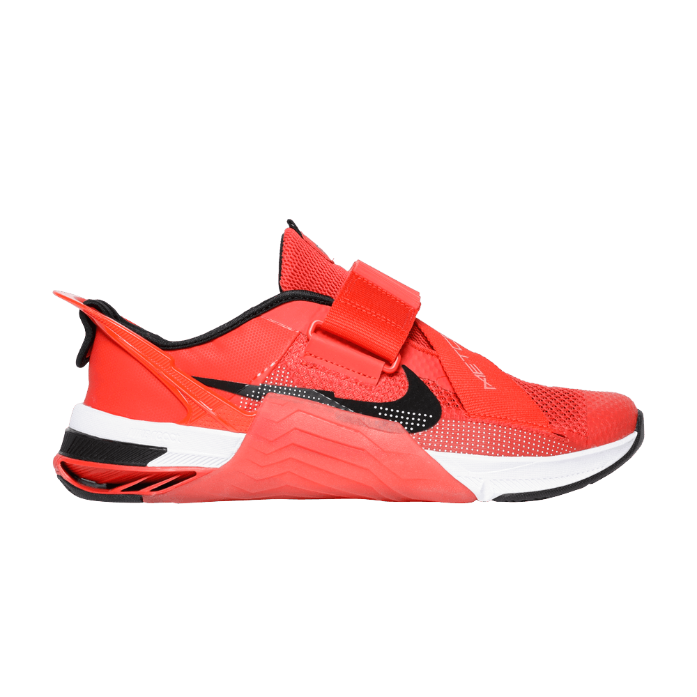 Metcon 7 FlyEase 'Chile Red'