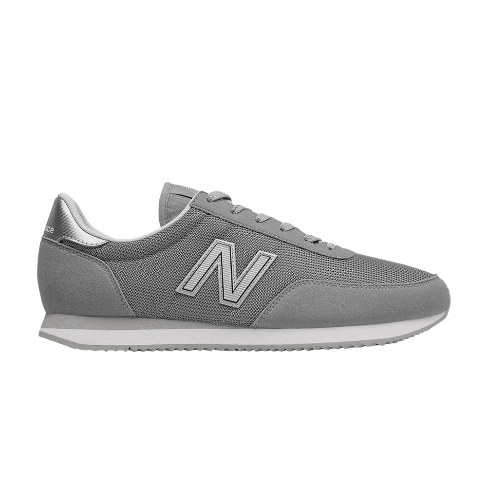 720 'Marblehead Silver Metallic'
