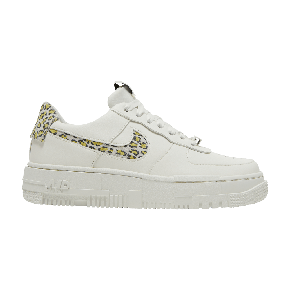 Nike Wmns Air Force 1 Pixel SE 'Leopard'