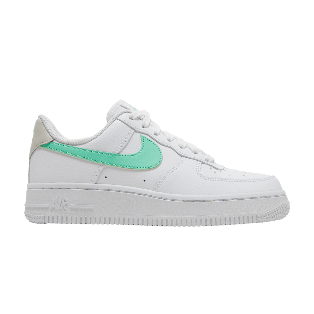 Nike Wmns Air Force 1 '07 'White Green Glow'