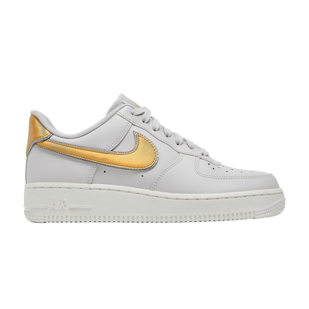 Nike Wmns Air Force 1 Low 'Metallic Gold'