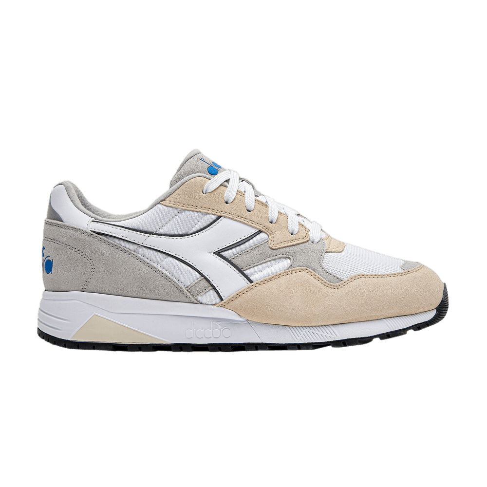 N902 'White Vapor Blue'