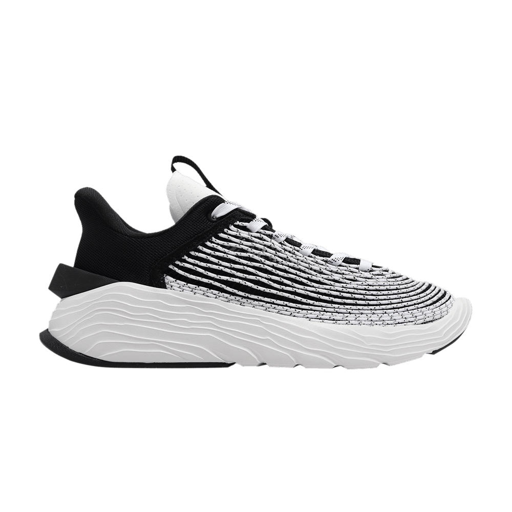 Li-Ning Essence KungFu Lite 'White Black'
