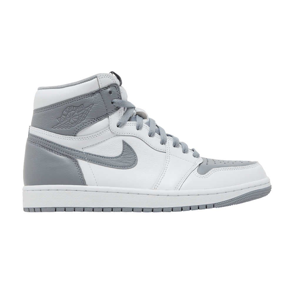Air Jordan 1 Retro High OG 'Stealth'