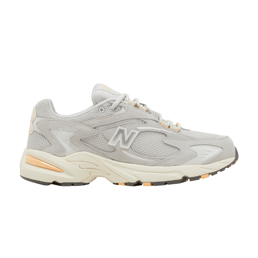 New Balance 725 Ivory