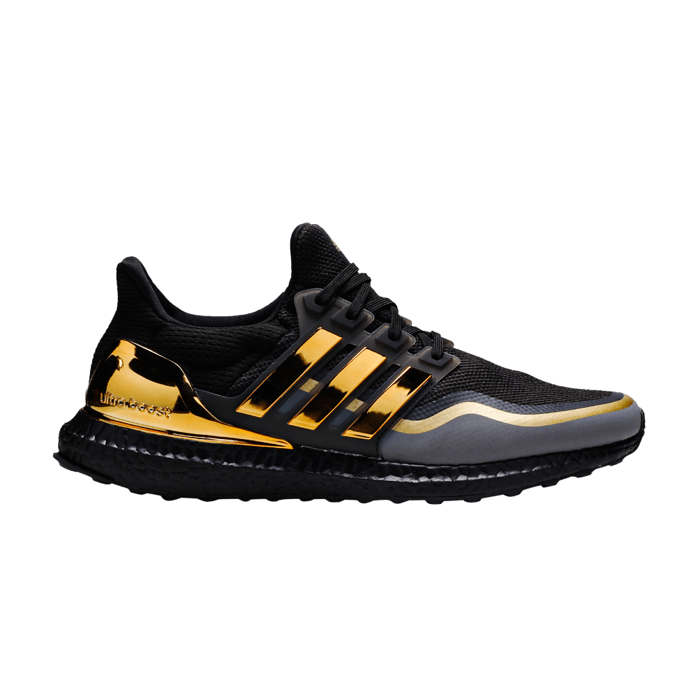 adidas UltraBoost 'Metallic Gold'