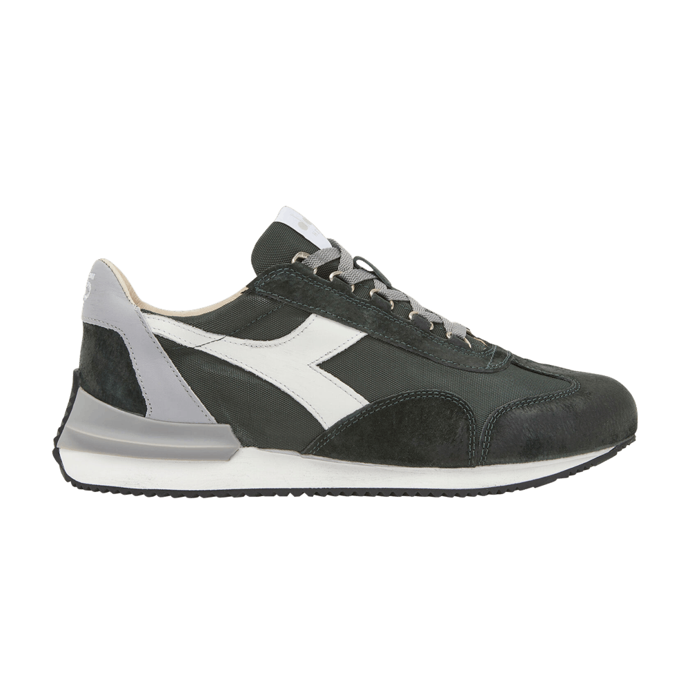 Equipe Mad Nubuck SW 'Green Rifle'