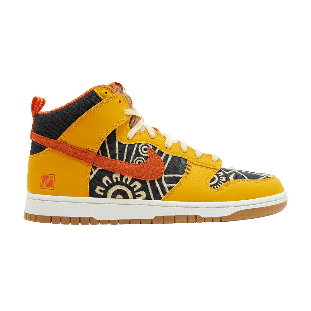 Dunk High 'Somos Familia'