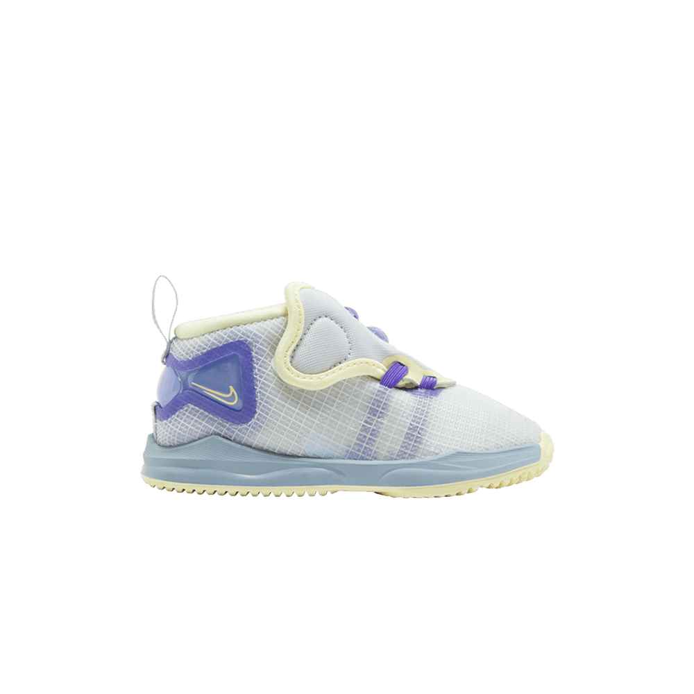 Nike LeBron 19 TD 'Easter'