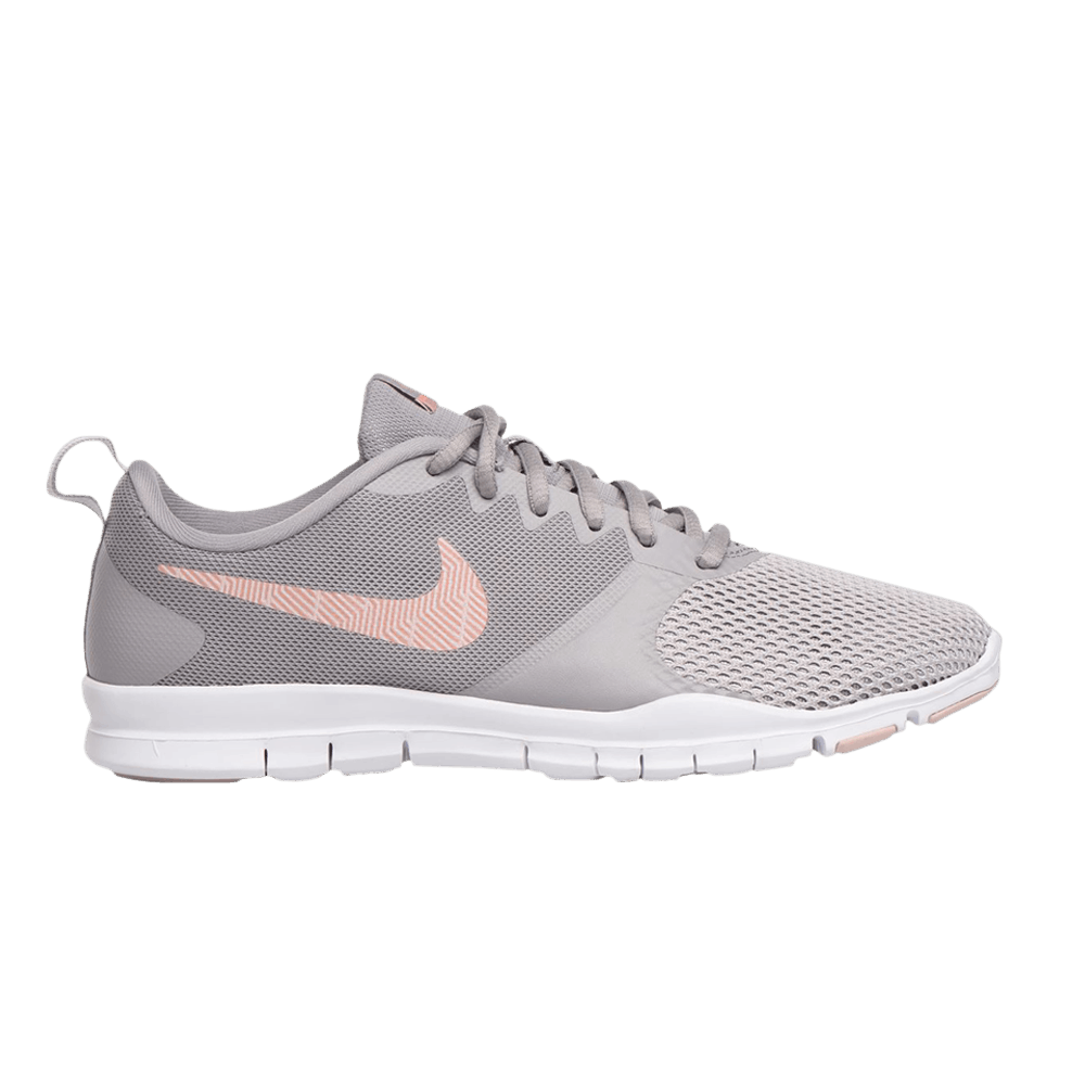 nike training flex essential trainers in black