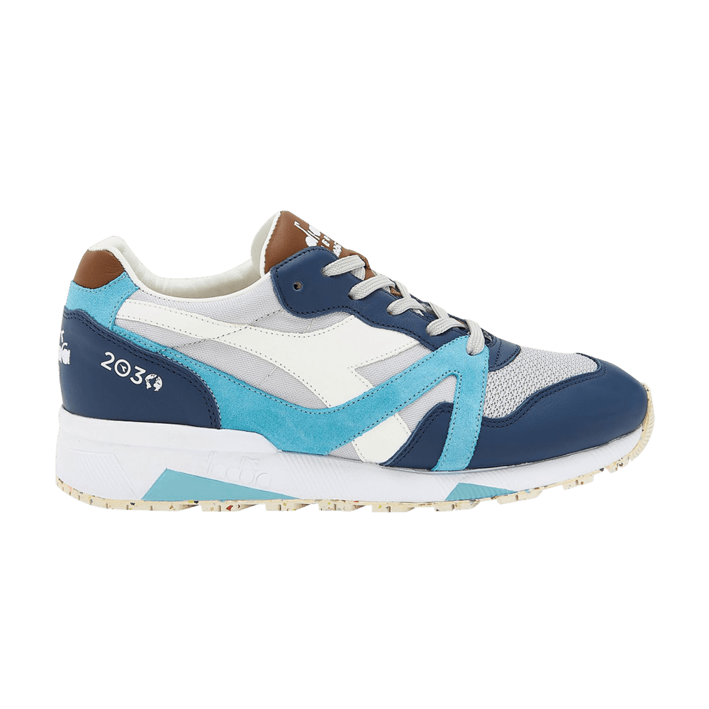 N9000 2030 Italia 'Insignia Blue'