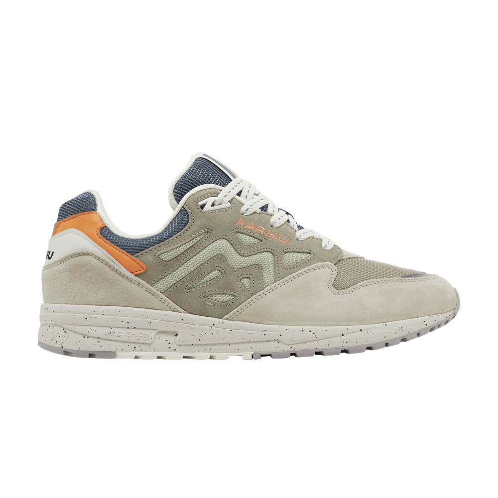 Karhu Legacy 96 'Celadon Green Rainy Day'